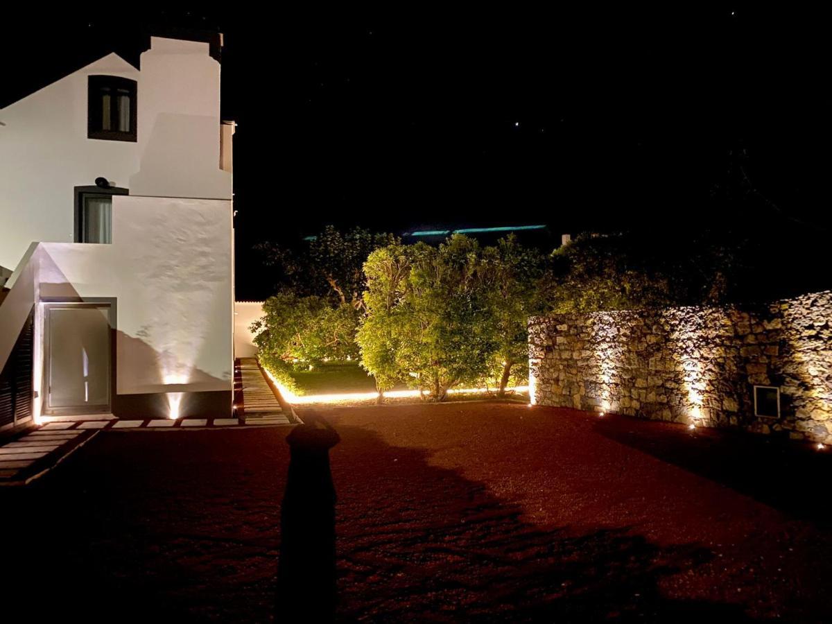 Nature & Sea - Casa Vinhateira East Duplex Caloura Exterior foto