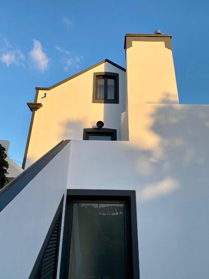 Nature & Sea - Casa Vinhateira East Duplex Caloura Exterior foto